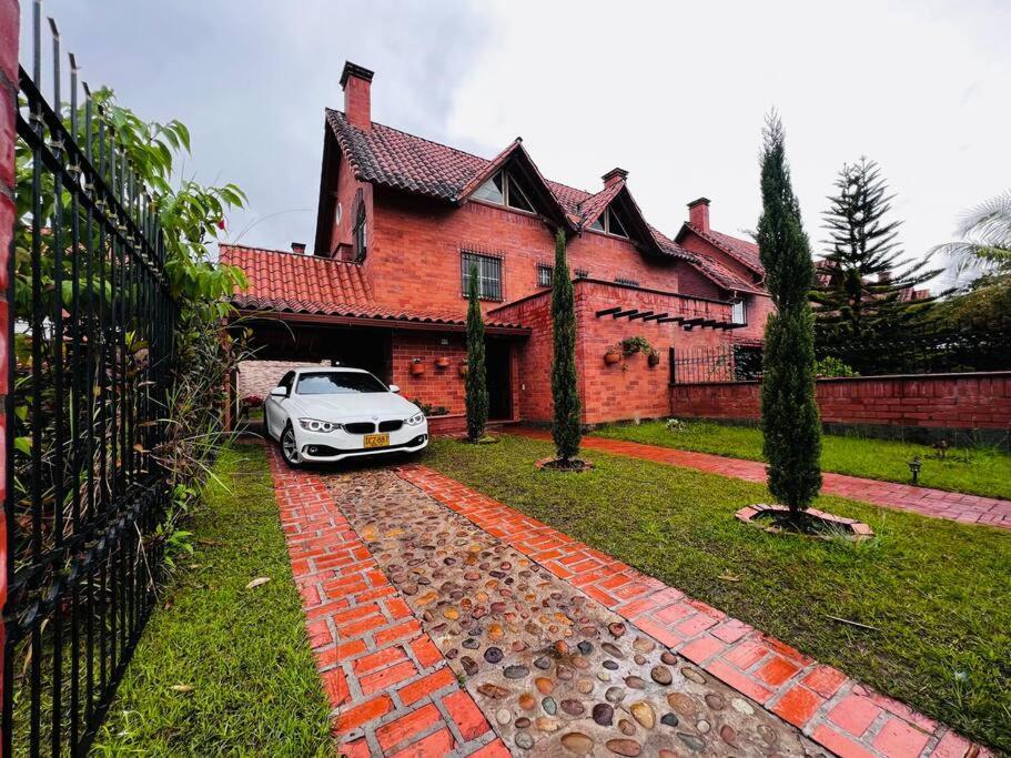 Hermosa Casa , Con Parqueadero En Rionegro Cerca Al Aeropuerto Villa Ngoại thất bức ảnh