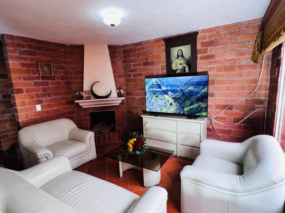 Hermosa Casa , Con Parqueadero En Rionegro Cerca Al Aeropuerto Villa Ngoại thất bức ảnh