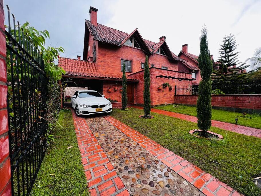Hermosa Casa , Con Parqueadero En Rionegro Cerca Al Aeropuerto Villa Ngoại thất bức ảnh