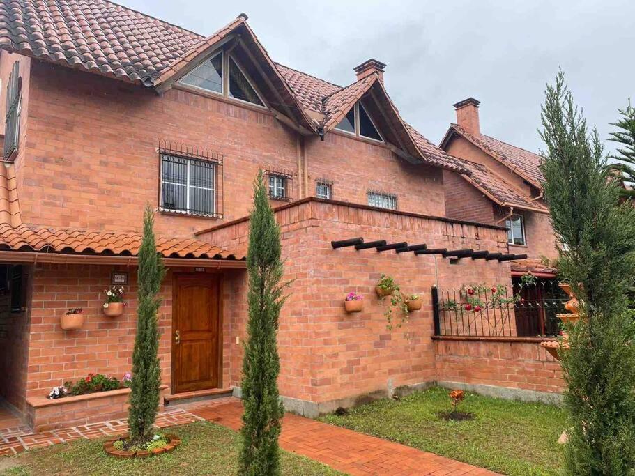 Hermosa Casa , Con Parqueadero En Rionegro Cerca Al Aeropuerto Villa Ngoại thất bức ảnh