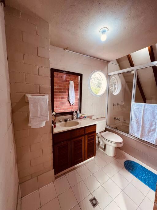 Hermosa Casa , Con Parqueadero En Rionegro Cerca Al Aeropuerto Villa Ngoại thất bức ảnh